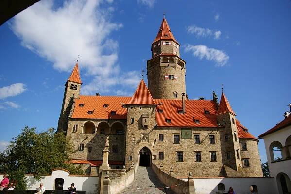 V okolí Bouzova se vápenec těžit nebude. Olomoucký kraj je proti