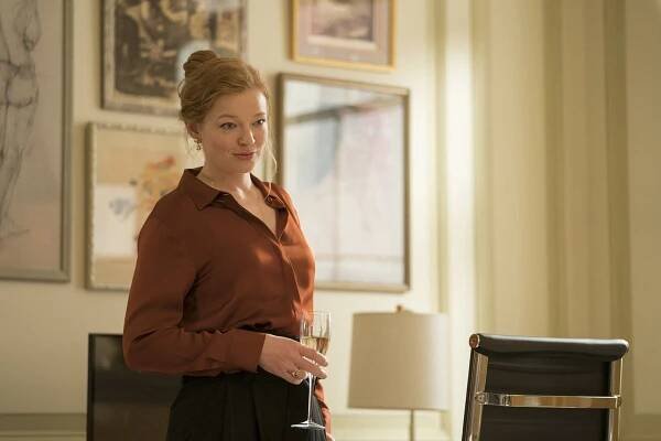 Sarah Snook, Succession Season 1- Episode 5