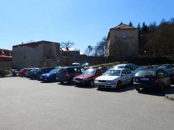 Parkoviště u Medicentra - Oficiální stránky města Beroun