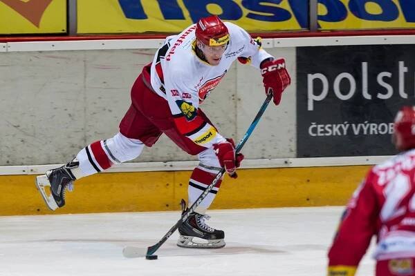 Mountfield HK, a.s. | Fotogalerie | Hráč | Jakub Langhammer