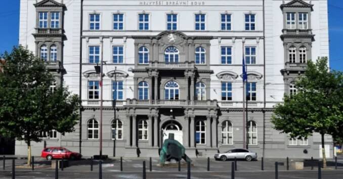 Církev sv. Korony neuspěla. Nejvyšší správní soud odmítl její registraci - EchoPrime.cz