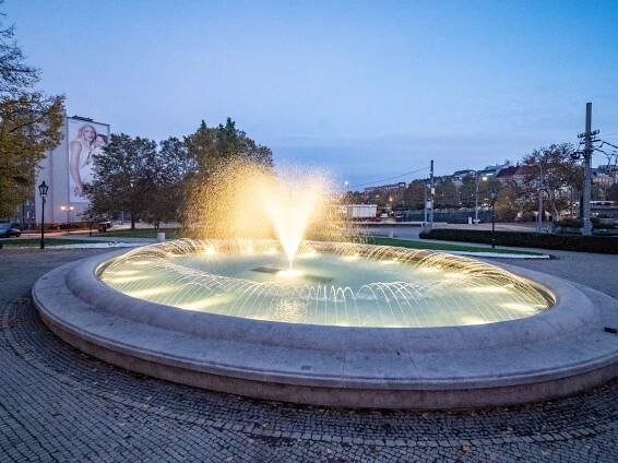 Fontána Kopeckého sady, Plzeň - Fontány, kašny a jezírka | KTS-AME