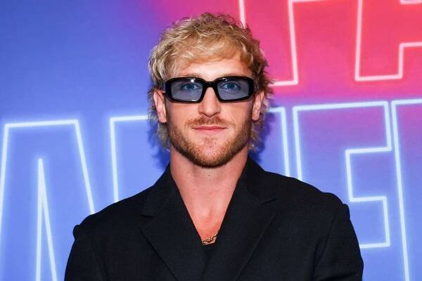 Logan Paul Says Becoming a Father to 6-Month-Old Daughter Esmé ‘Made Me Less Selfish’: ‘I’m No Longer My First Priority’ (Exclusive)