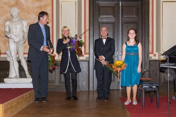 Koncert houslistky Gabriely Demeterové a klavíristky Evy Strejcové