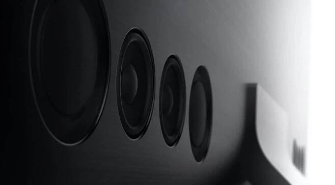 Samsung uvádí microLED pro domácnosti, otočný televizor pro TikTok a ruší rámečky