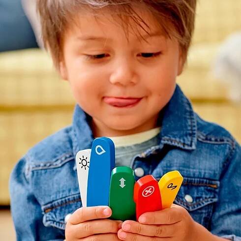 LEGO DUPLO 10874 Parní vlak 10874 Informace o bezpečnosti a shodě výrobku Pro použití pod přímým dohledem dospělé osoby Nevhodné pro děti mladší než je uvedený věk. Používat pod dohledem dospělé osoby.
