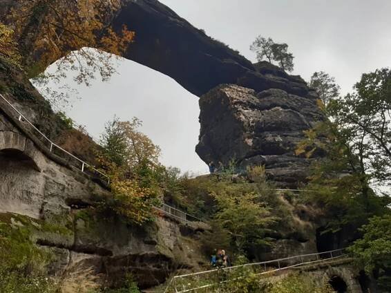 Na Pravčickou bránu zadarmo? Nová trasa je příliš drahá a riziková