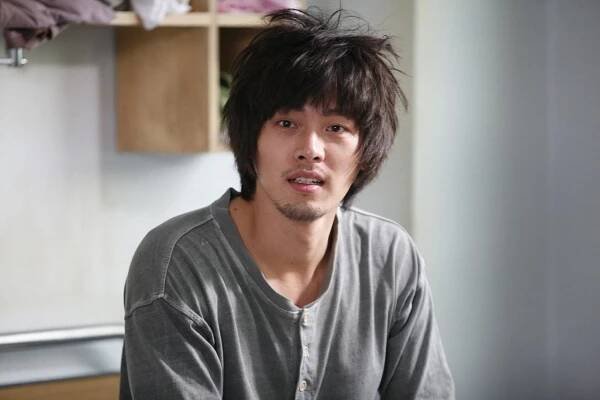 Naneun haengbok habnida - Z filmu - Bin Hyun