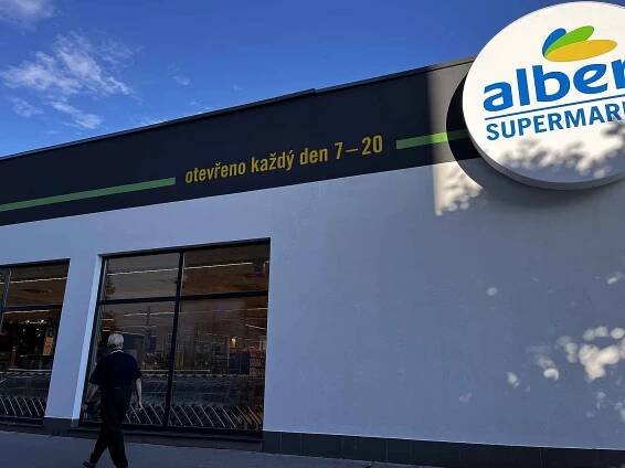 Prodejna Albertu na sídlišti Oskol v Kroměříži se otevře až 16. srpna.