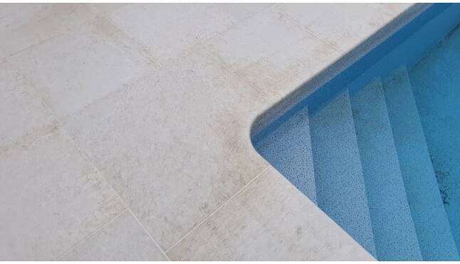 Limestone bazénová dlažba 2 cm - Dolfi Stone