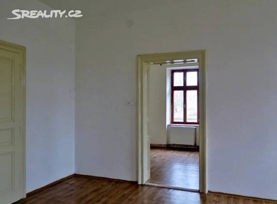 Pronájem Byt 1+1, Nádražní, Stará Paka