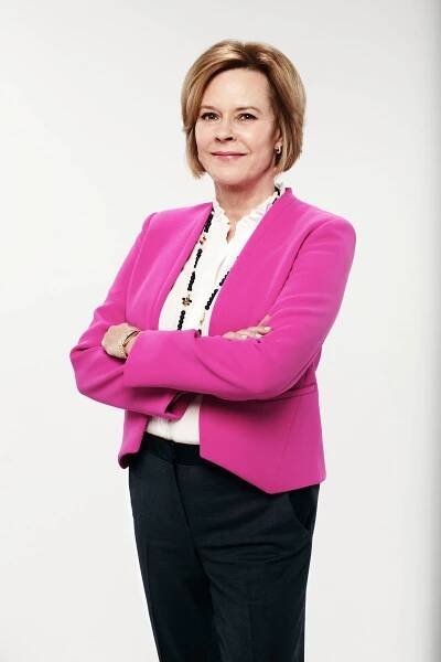 Naši nebo vaši - Promo - JoBeth Williams