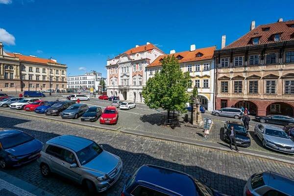 Pronájem Byt 2+1, Pohořelec, Praha 1 - Hradčany