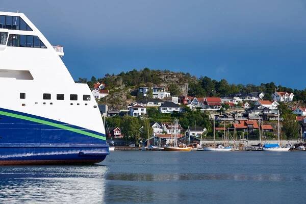 Color Hybrid | Ferry Shipping News