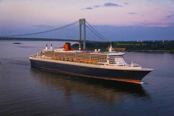 The world's only active ocean liner, the Queen Mary 2.