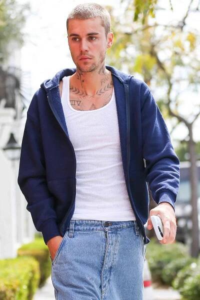 Justin Bieber is seen on May 03, 2023 in Los Angeles, California. 
