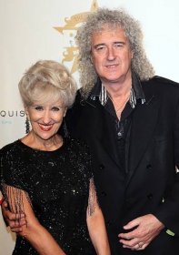 Musician Brian May and actress wife Anita Dobson attend the 10th Annual Classic Rock Awards at Avalon on November 4, 2014 | Source: Getty Images