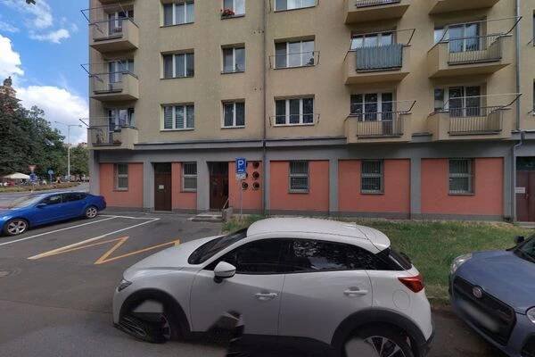 PAPÍRNICTVÍ U RONDLU foto 2