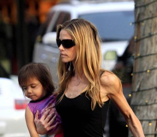 Foto k tématu Denise Richards – stránka 28