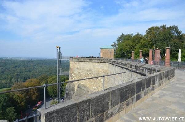Pevnost Königstein v Saském Švýcarsku v Německu 13