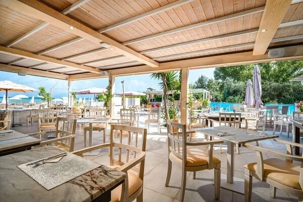 Cavomarina Beach  4* - reštaurácia