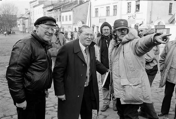 Producer and Holocaust survivor Branko Lustig; Leopold Pfefferberg (Page), a Schindler Jew whose story inspired the book; and director Steven Spielberg on the set of Schindler’s List in Krakow, 1993.