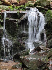 Hradišťský vodopád zdroj: Informační centrum Nasavrky