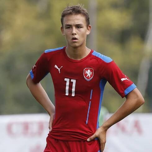 Matěj Jurásek, další absolvent RFA v lize