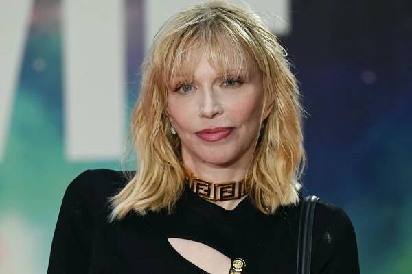 Courtney Love Criticizes Rock Hall’s “Sexist Gatekeeping” in Guardian Op-Ed