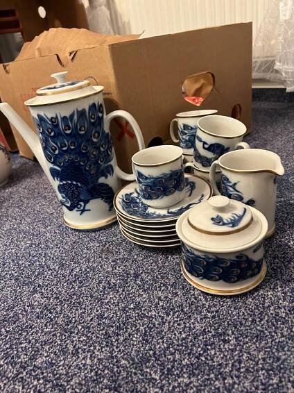 Starší porcelán - Starožitnosti a umění
