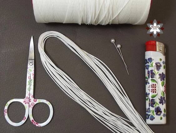 Macramotiv micro-macrame knotted snowflake macramotiv.com how to knotting snowflake ornament migramah DIY makram├ę csom├│z├ís macramee christmas ornament instructions step-by-step steps handcraft