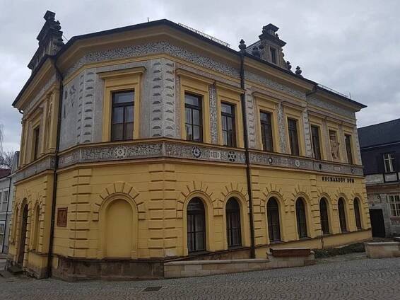 Nová Paka a její muzeální expozice. Některé z nich nemají ve střední Evropě obdoby