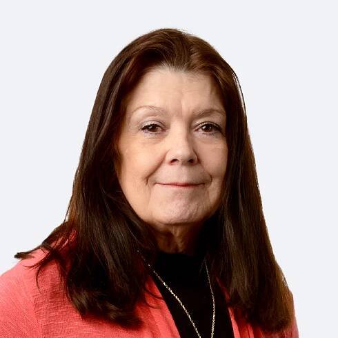 Lynn Contact 