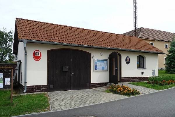 Soubor:Doubravice - obecní úřad.jpg – Wikipedie