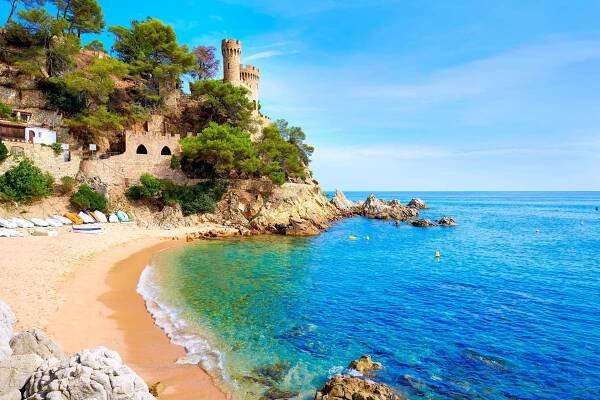 Pěšky po pirátských stezkách na Costa Brava | Delfín Travel