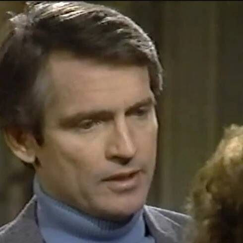 ‘General Hospital’ star Chris Robinson, who said ‘I’m not a doctor, but I play one on TV,’ dies at 86