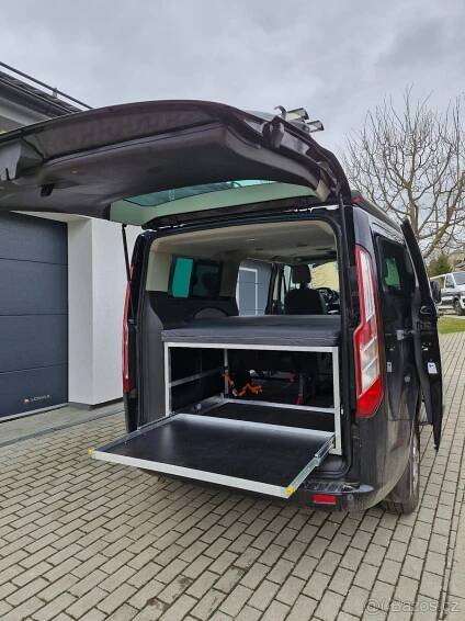 Spací vestavba Ford Tourneo/Transit custom - Ústí nad Orlicí