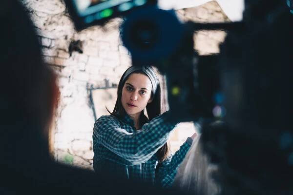 Kamera, klapka... nedaleko Letovic vzniká studentský film s Judit Bárdos