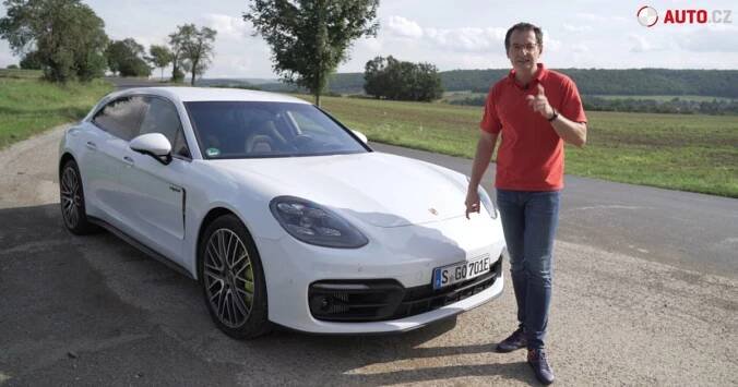 Video: Martin Vaculík poprvé v historii testuje nové Porsche! Nezapomnělo se ani na zvedák