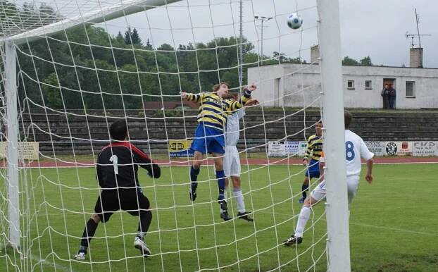 FOTBALOVÉ OHLASY: Mužstvo prokázalo morálku, řekl Jirousek