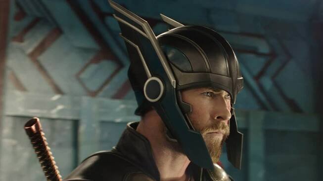 Thor: Ragnarok review - a glorious carnival of nonsense