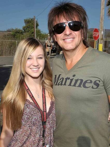 Ava Sambora and Richie Sambora at Camp Pendleton on August 19, 2011