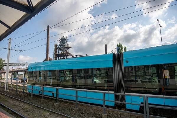 Dopravu v Ostravě ochromily dvě nehody tramvají. V Porubě s vážným zraněním
