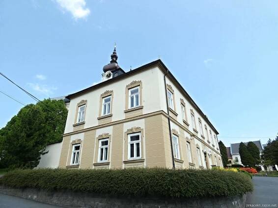 C - Budišov nad Budišovkou - Halaškovo náměstí 017 - radnice