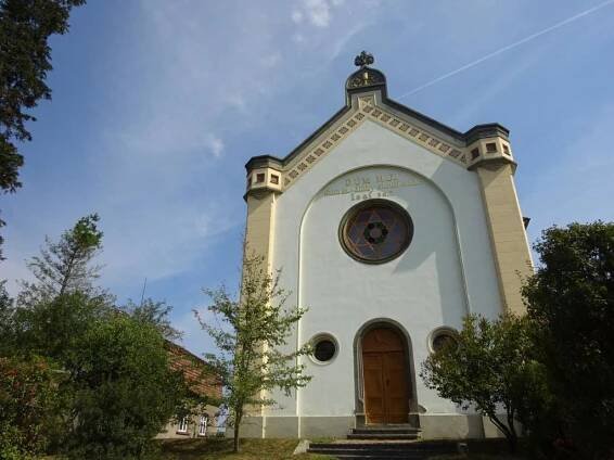 Evangelický kostel Dvakačovice | Místa reformace