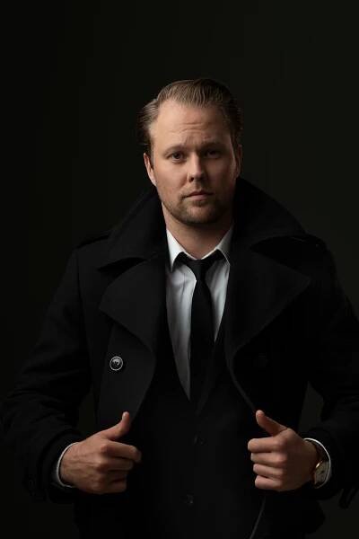 Studio Valtteri Kantanen - Dennis Nylund - Actor portrait