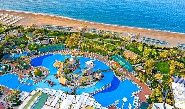 Hotel Pegasos World
