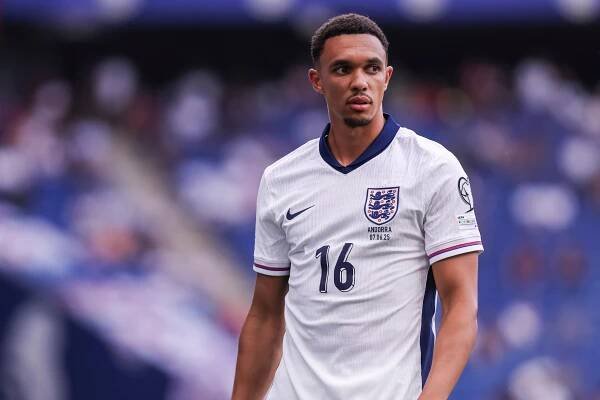 Trent Alexander-Arnold of England during a soccer match.