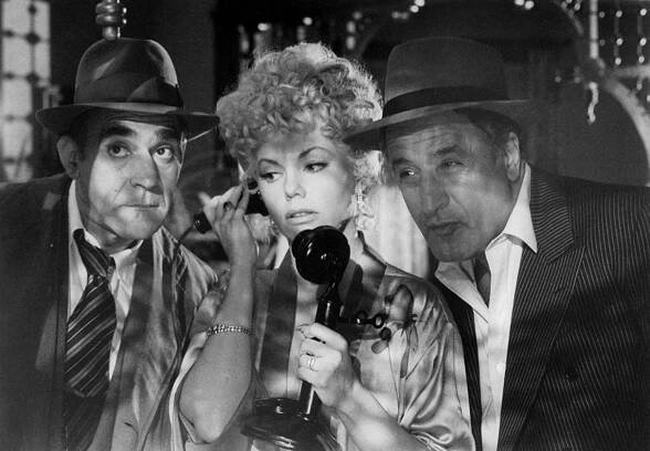 Abe Vigoda, Marsha Mason, Vic Tayback - Laciný detektiv - Z filmu