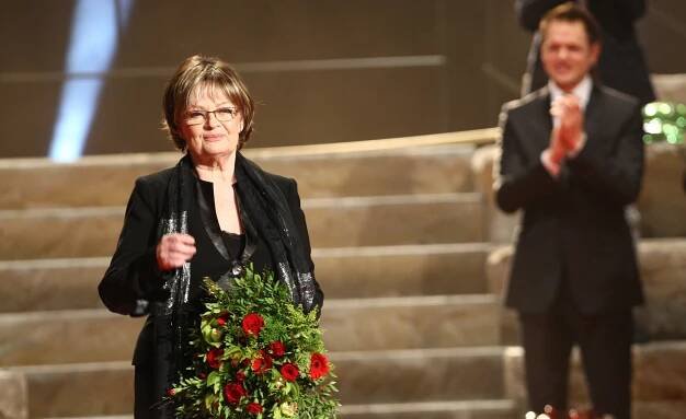 Smutný rok 2024. Česko i celý svět přišly o mnoho úžasných lidí. Tihle slavní odešli navždy